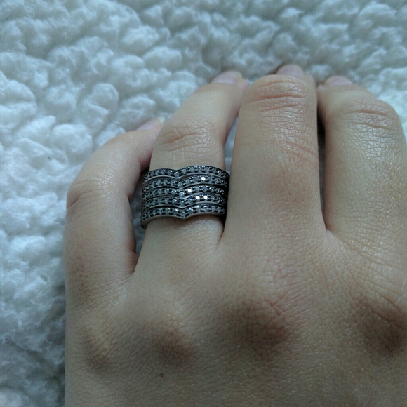⬇💲250❕ Freida Rothman 5 Stackable Rings - Picture 3 of 8